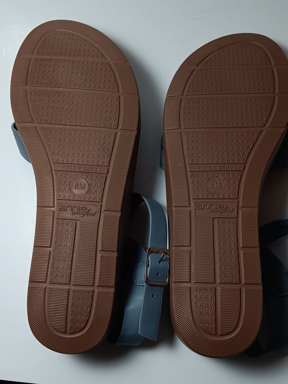Annie Comfort Blue Criss Comfort Sandals Size 8.5 - Picture 4 of 8